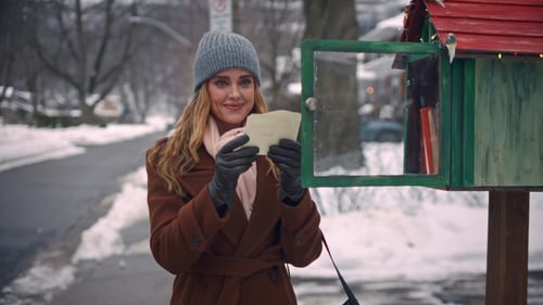 AshleyNewbrough_JesseHutch_LettersThisChristmas_16x9_3840x2160_9-lowres