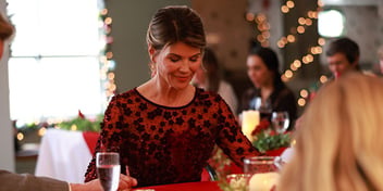 praying at table a christmas blessing