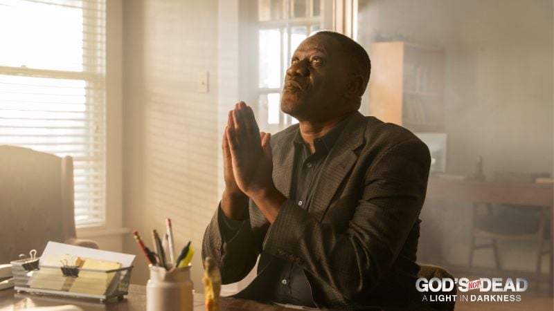 divine-intervention-gods-not-dead-pure-flix-blog-800px-450px-2