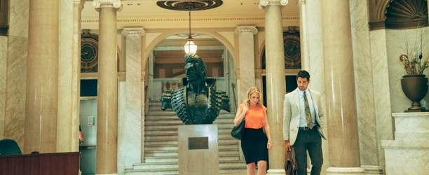 Mellisa Joan Hart and Jesse Metcalf at Little Rock court house - God's Not Dead 2