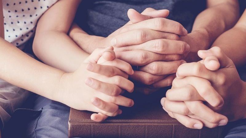 real-life-miracles-prayer-pure-flix-800px-450px