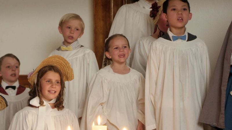 children-angels-singing-we-three-kings