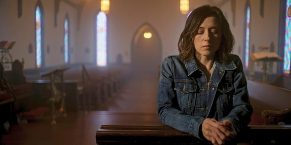 victoria praying in chapel finding faith