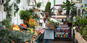 hannah in greenhouse from movie just in time