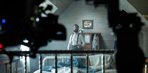 lucas black bedroom kidnapping scene behind the scenes